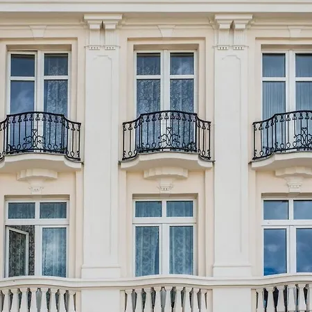 Hello River View 5 Bedrooms Very Big 100 M2 * Gdansk
